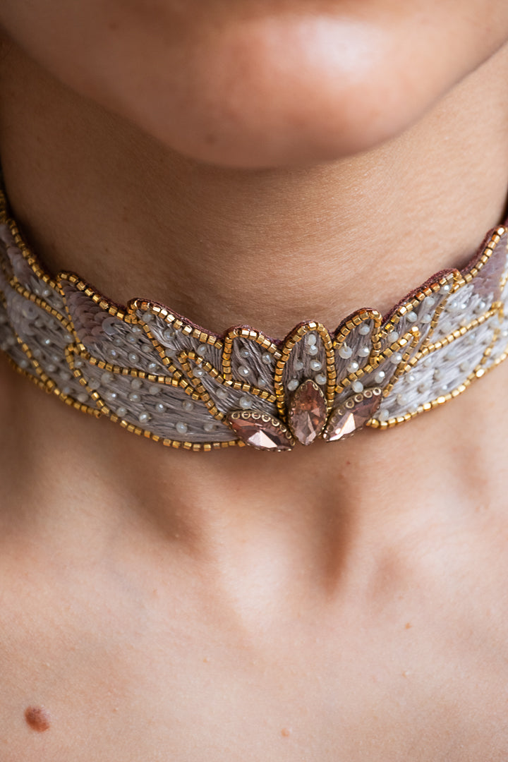 Choker Ailanto