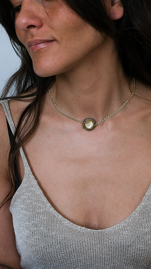 Collar Alocasia
