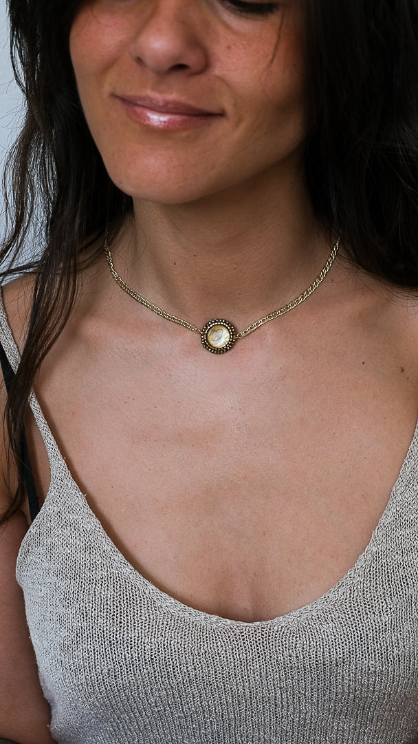 Collar Alocasia