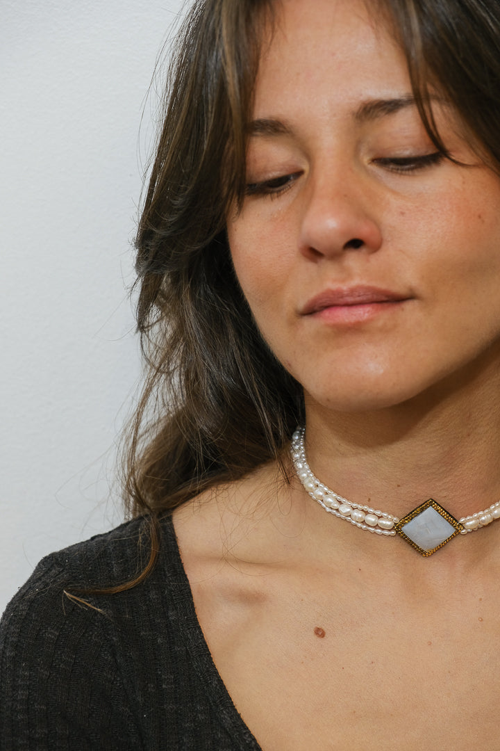 Choker Pitu