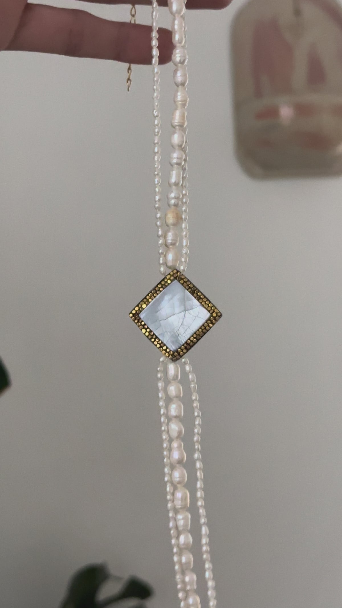 Choker Pitu